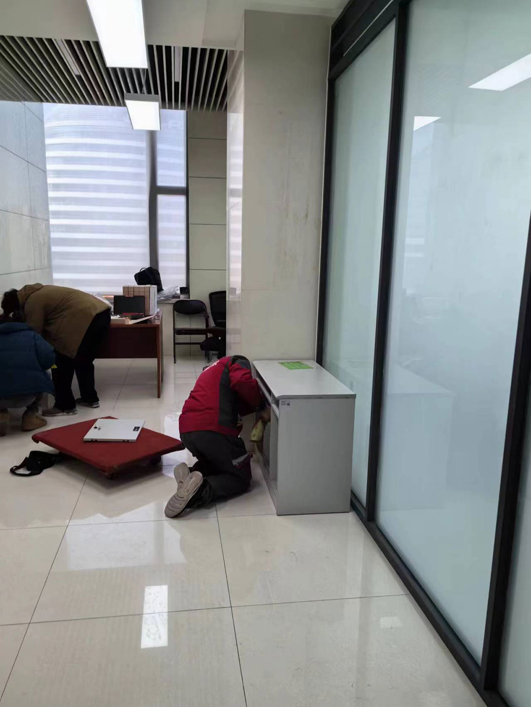 公司办公室搬迁