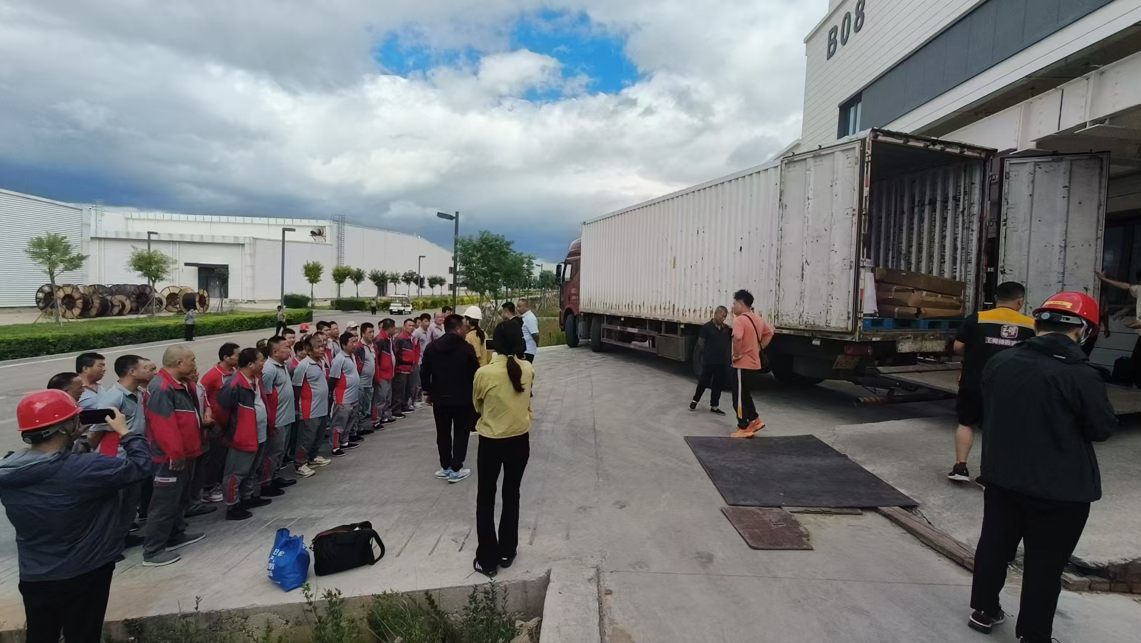 杭州余杭区搬家,电商卖家搬家,库存商品转运,订单不断档,杭州搬家公司